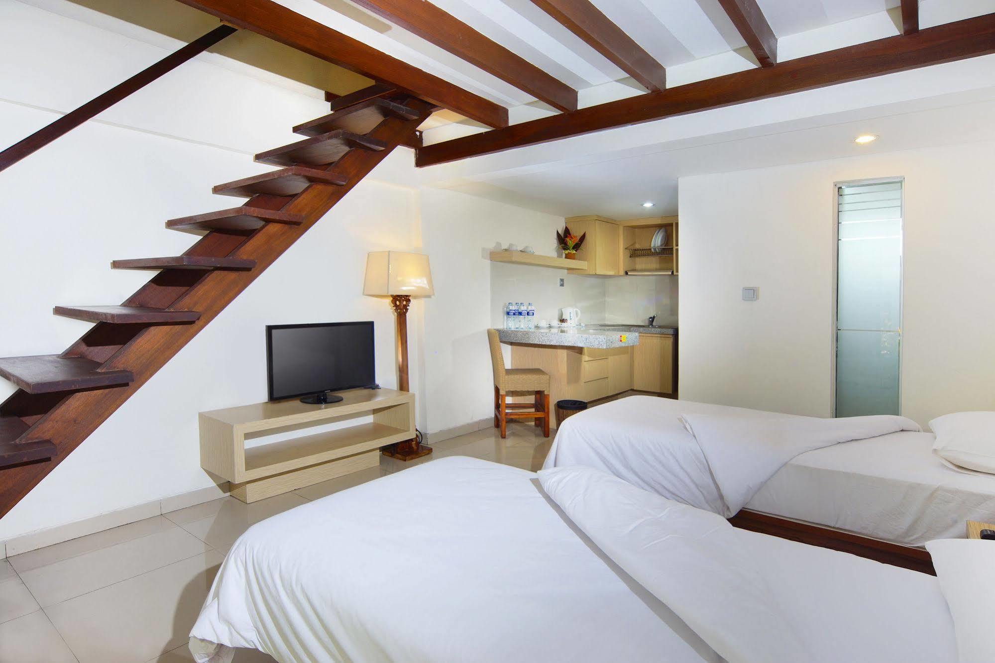The Legian Sunset Residence Seminyak Exterior foto